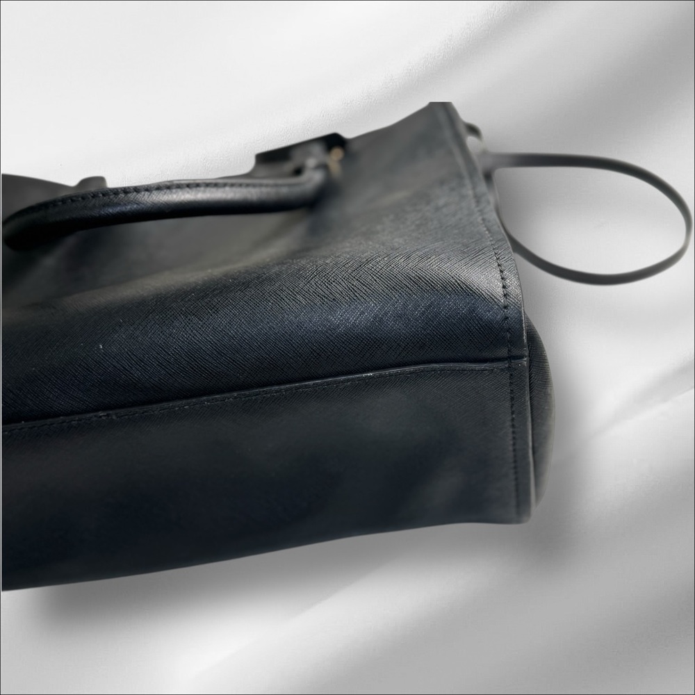 🧡🖤Michael Kors Black Leather Tote Bag🖤🧡 - Picture 7 of 15